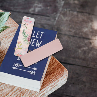 Personalised Bookmarks – Pastel Floral Monogram Design